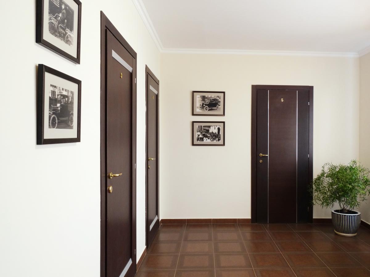 Henry Ford Mini Hotel Odessa Eksteriør bilde