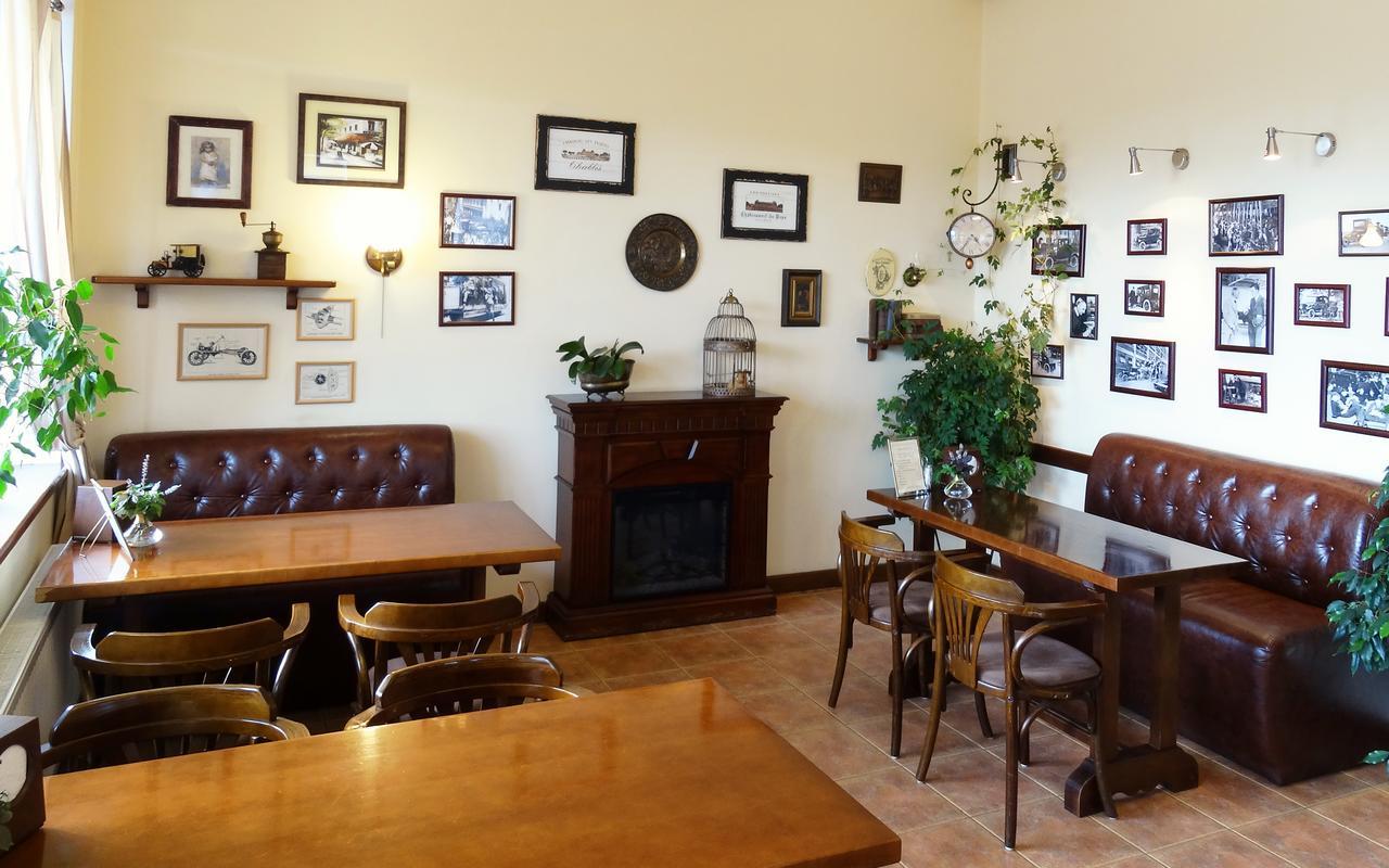 Henry Ford Mini Hotel Odessa Eksteriør bilde