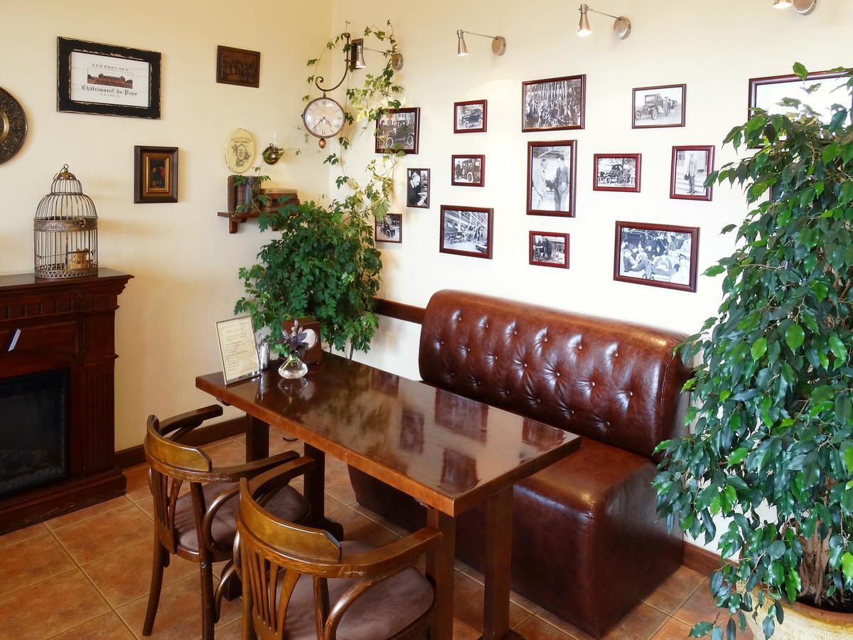 Henry Ford Mini Hotel Odessa Eksteriør bilde